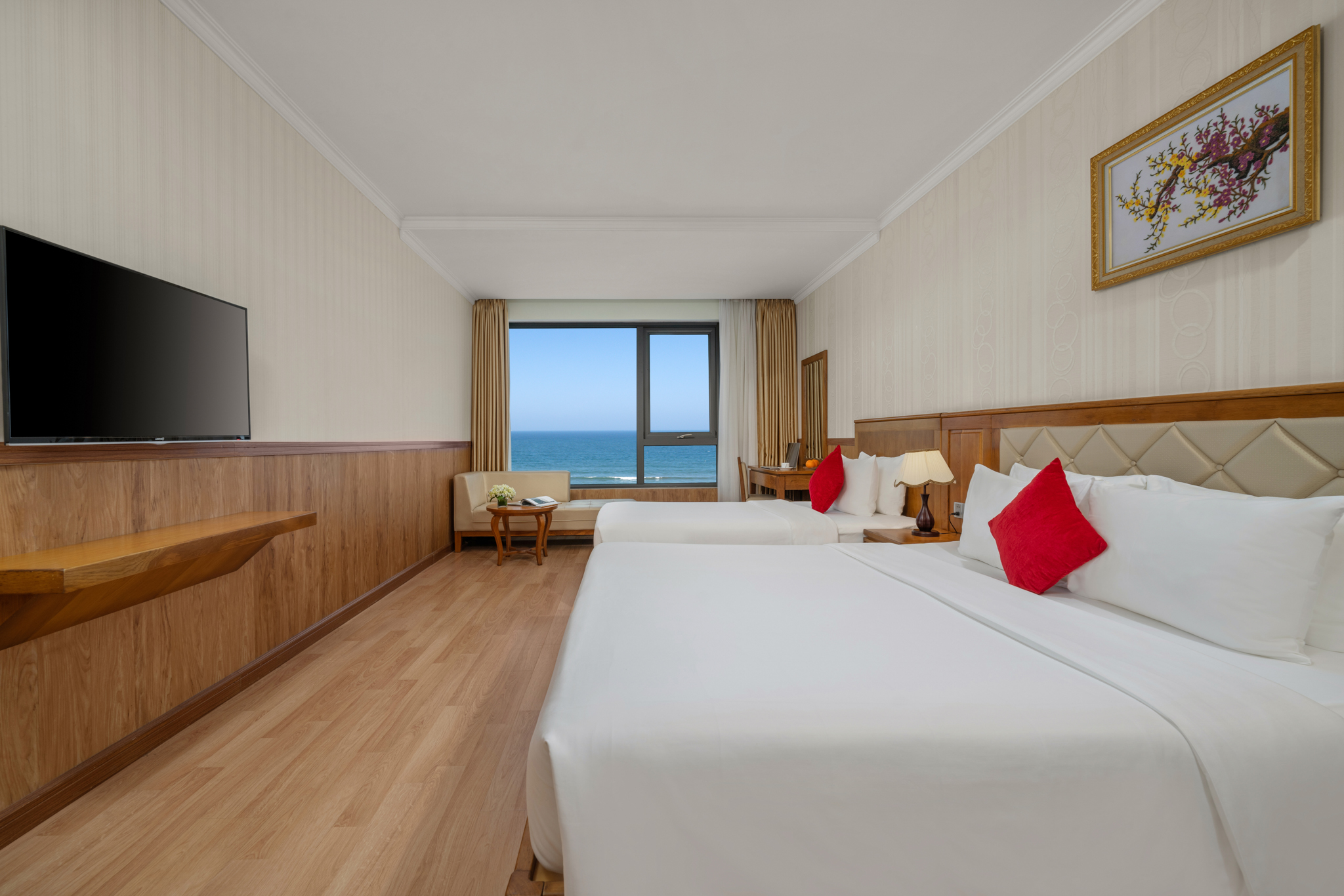 Yarra Ocean Suites Da Nang