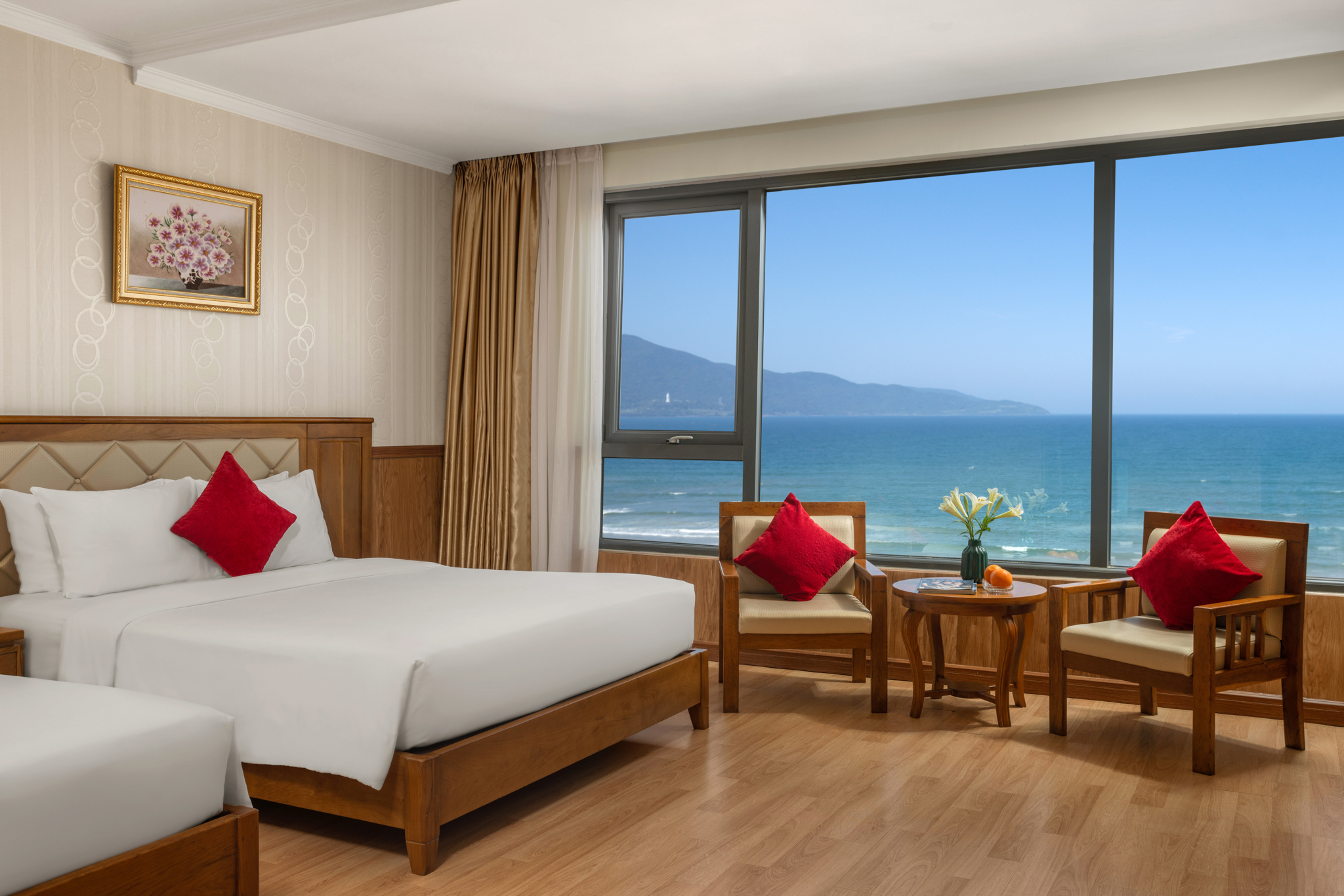 Yarra Ocean Suites Da Nang